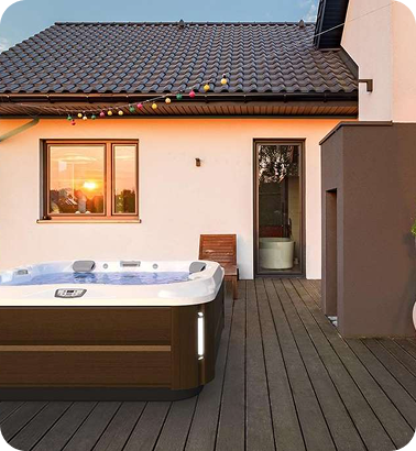 Luxury Infrared Sauna Hot Tub - Wellness Shop